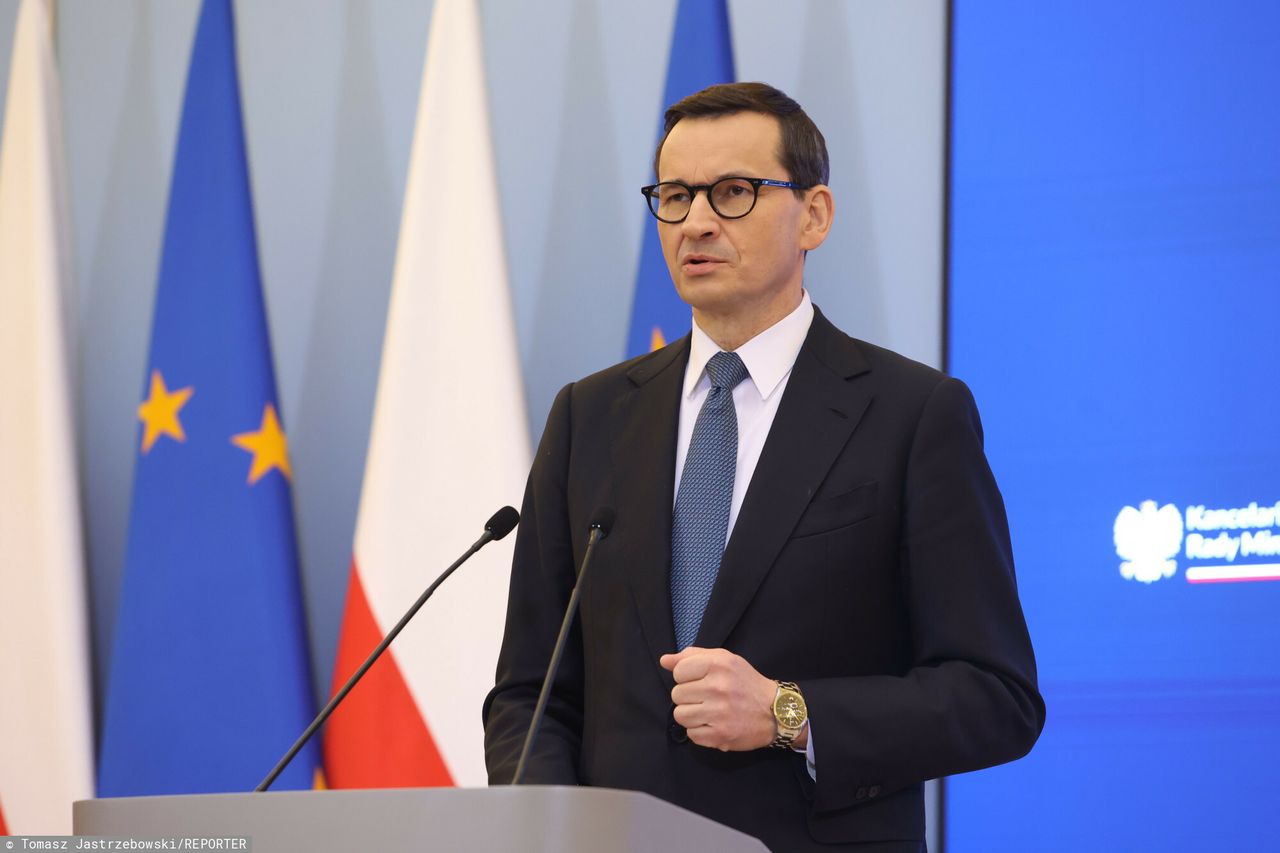 Przyszłość Morawieckiego. "Może być wystawiony jako ofiara"