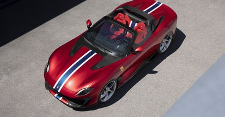 Ferrari zrobiło SP51 - jednostkowy egzemplarz z 800-konnym V12