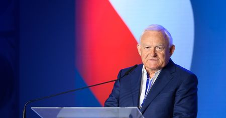 Miller usłyszał o pomyśle Tuska. Ma inne zadanie dla rządu