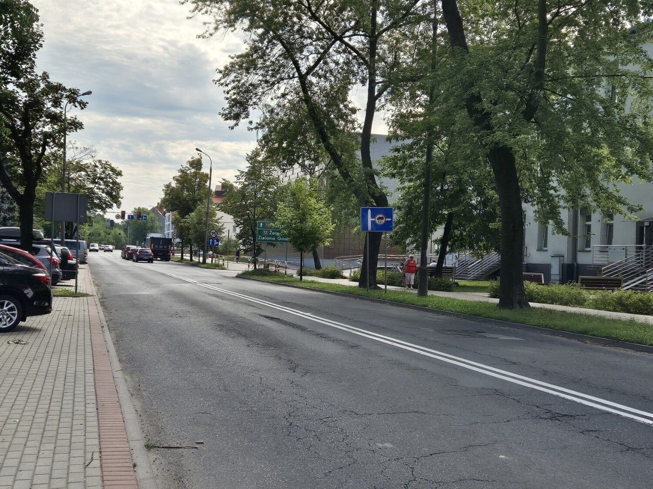 Od poniedziałku rusza przebudowa ulicy Sikorskiego w Głogowie. Przez roboty drogowe będą objazdy i utrudnienia