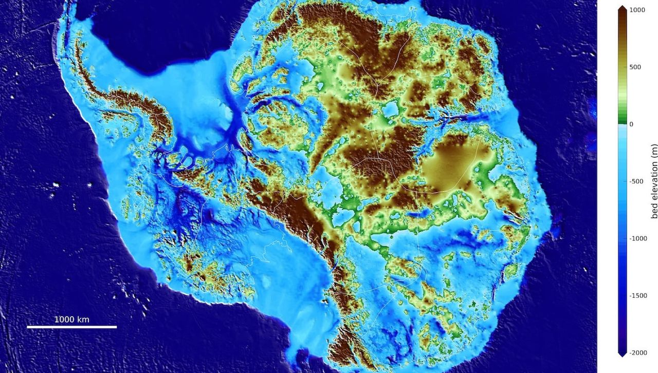 Mapa pokazuje, co kryje się pod lodem Antarktydy 