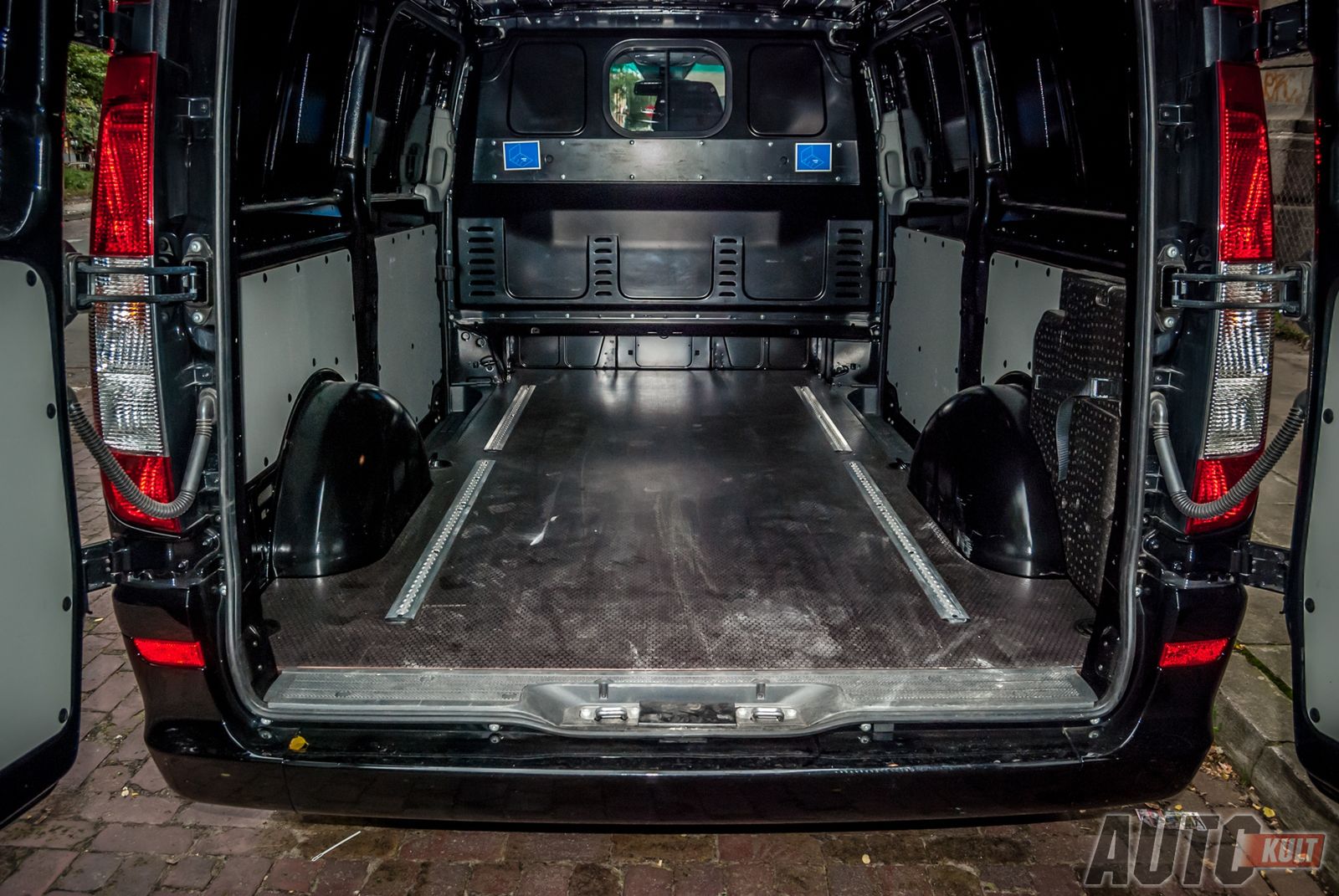 Mercedes-Benz Vito Furgon 4x4 116 CDI AT - test [galeria] 12