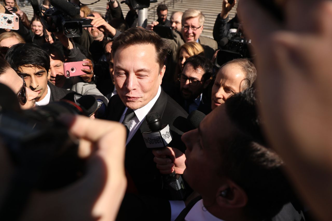 Elon Musk był jedną z ofiar ataku hakerów /fot. GettyImages