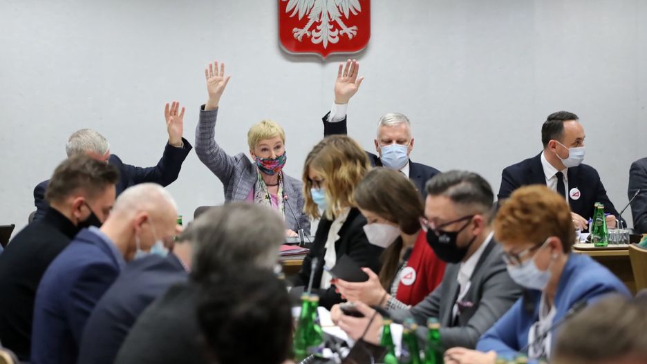 Wtorkowe Posiedzenie Komisji Edukacji, Nauki i Młodzieży oraz Obrony Narodowej (fot. PAP/Wojciech Olkuśnik)