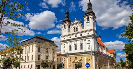 Mówią o niej "mały Rzym". Perła naszych sąsiadów urzeka architekturą