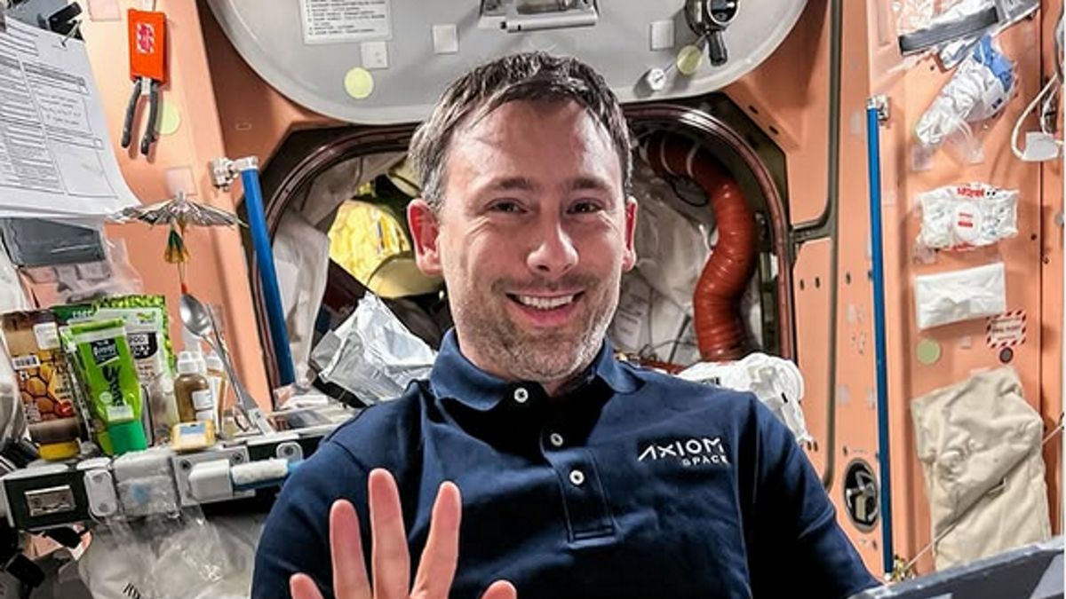 Sławosz Uznański-Wiśniewski