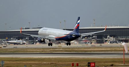 Airbus A321 od ponad czterech lat stoi w Genewie. Samolot niszczeje