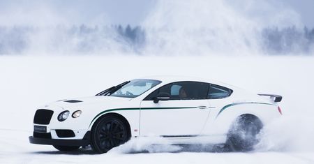 Bentley Bentayga dołącza do programu Power on Ice