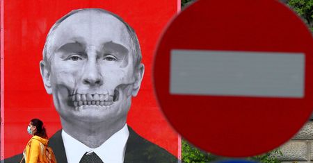 Putin wykorzystał plan transformacji i pchnął Europę w kierunku paliw kopalnych. Dziś za to płacimy