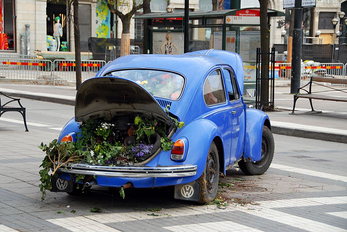 Nowoczesne samochody maja tyle wspólnego z ekologią co to auto. (fot. casualstreetphotography.blogspot.com)