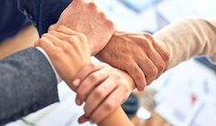 Czego spodziewać się w branży PR w 2026 roku? Doradztwo strategiczne, zarządzanie AI i zaufanie