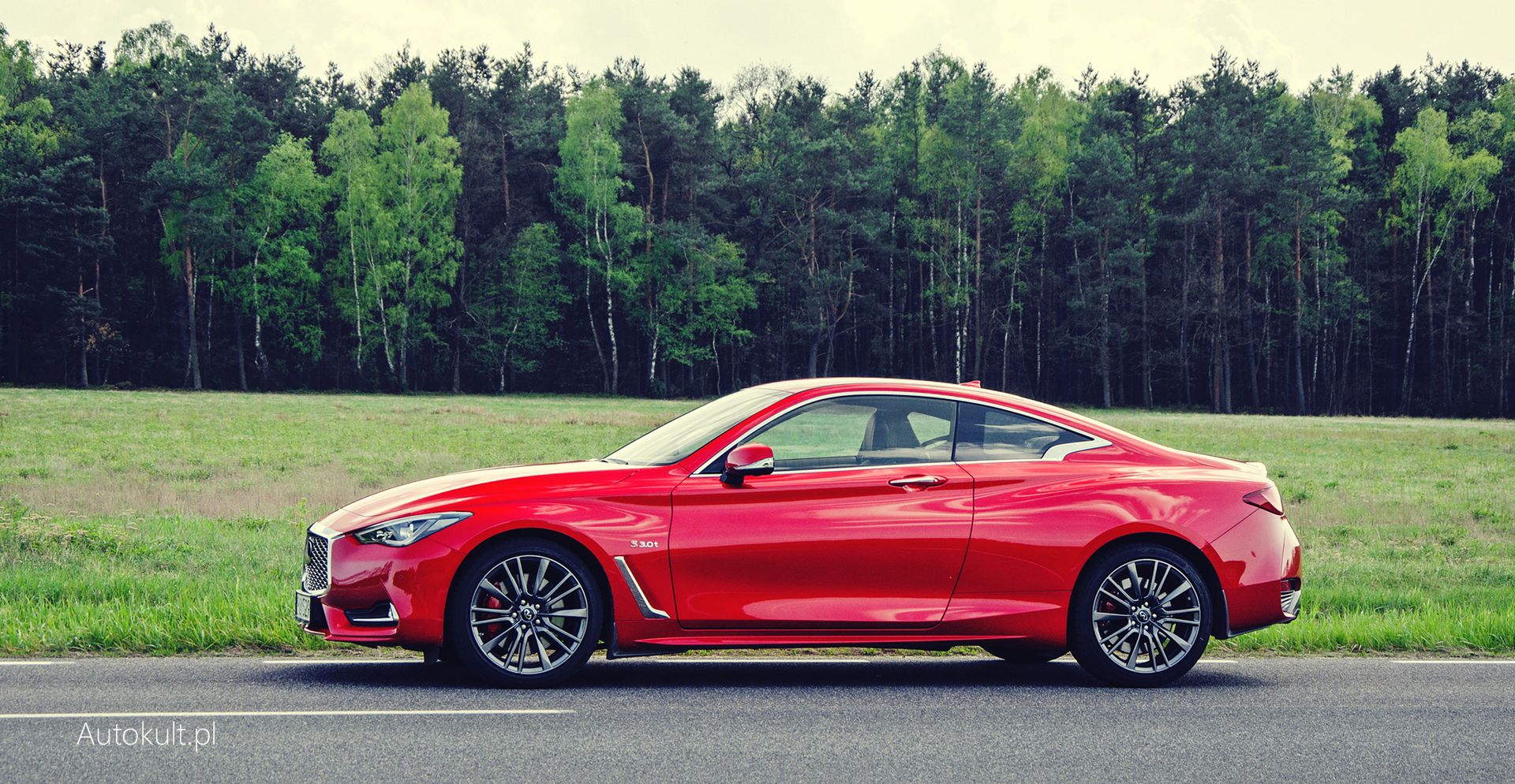 Infiniti Q60S