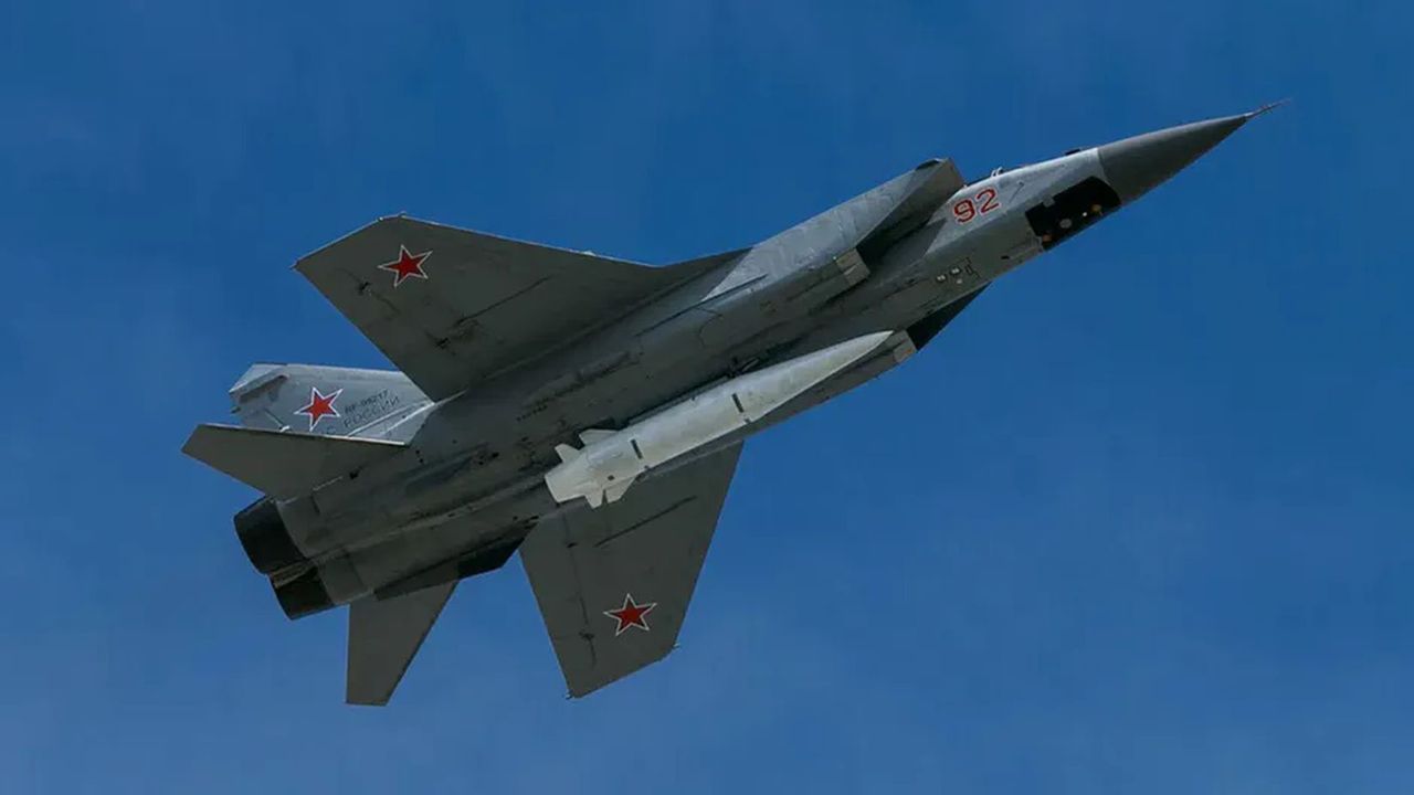 Russian MiG-31Ks return to Belarus, heightening Ukraine threat