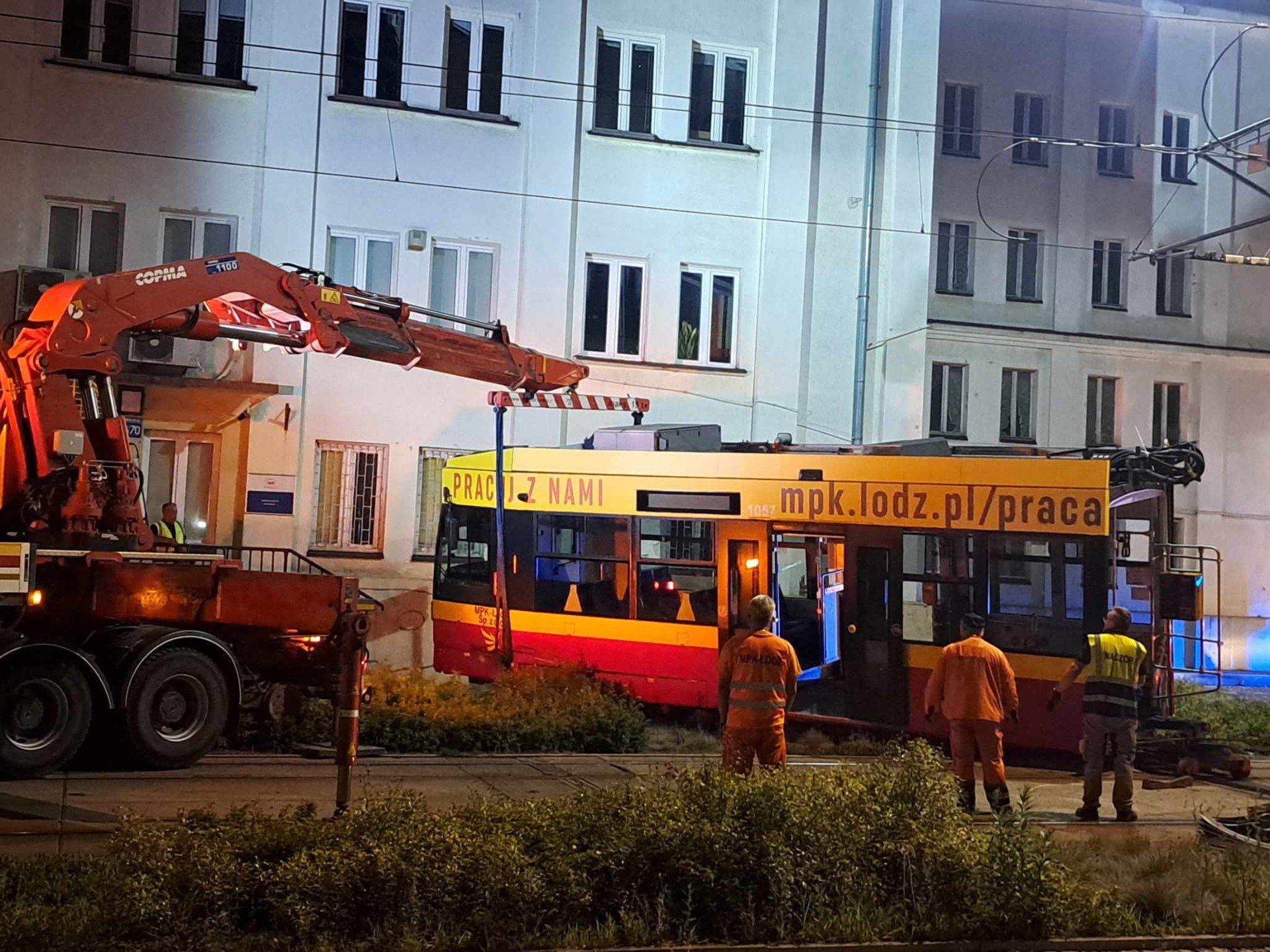 Po wypadku oczom łodzian ukazał się wstrząsający widok