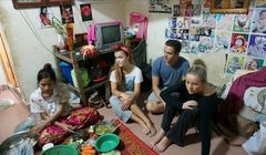 Blogerzy modowi wysłani do fabryki ubrań w Kambodży w norweskim reality-show. "Szok"