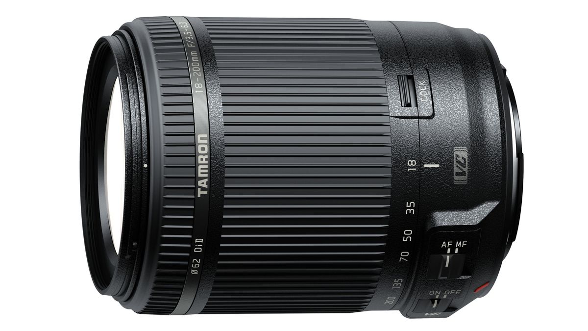 Tamron 18-200 mm F/3,5-6,3 Di II VC (Model B018) – spacerowy zoom w przystępnej cenie 1