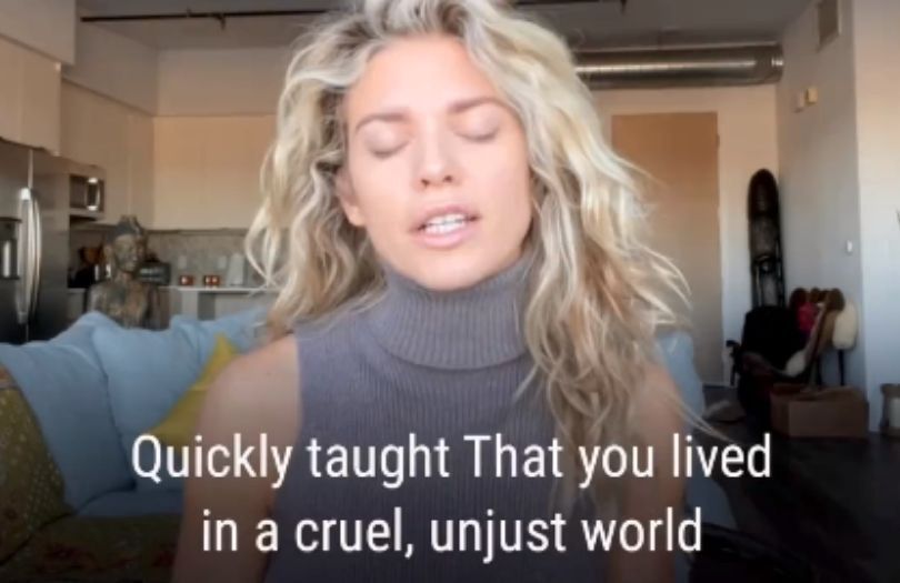 AnnaLynne McCord opublikowała na Twitterze wiersz do Władimira Putina