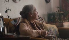 Amica w nowej kampanii zwraca uwagę na problem samotności i zgorzknienia seniorów