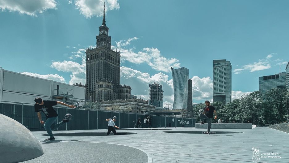 Warszawa zyskała nowe miejsce do rekreacji. (fot. Zieleń Warszawska - Facebook)