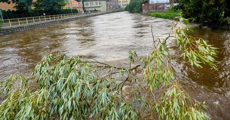 Powódź w Jeleniej Górze. Prokuratura umarza śledztwo