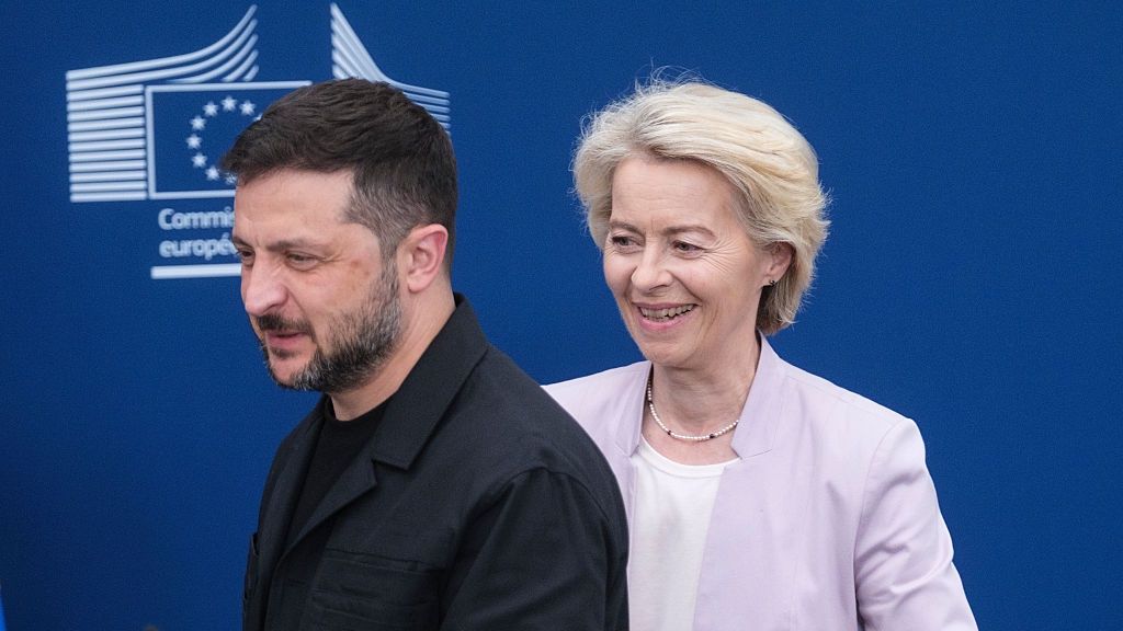 Wołodymyr Zełenski i szefowa KE Ursula Von Der Leyen. Zdj. ilust