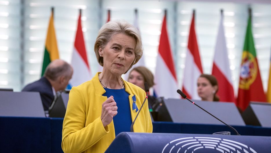 European Commission President Ursula von der Leyen delivers a speech during a debate on 'The State of the European Union' at the European Parliament in Strasbourg, France, 14 September 2022. EPA/CHRISTOPHE PETIT TESSON Dostawca: PAP/EPA.