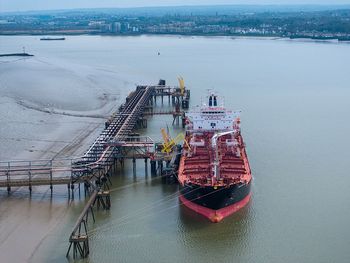 Iran luzuje blokadę Ormuz. Tylko dla wybranych