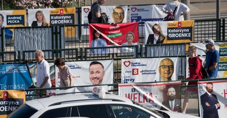 Koniec z plakatami wyborczymi. Sprzątanie lub grzywna dla komitetów