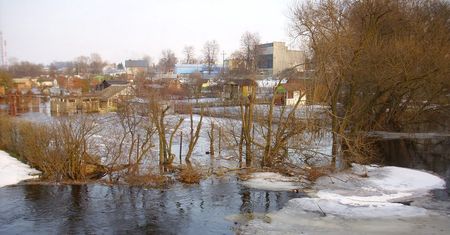 Alert IMGW. Groźne roztopy w wielu regionach Polski