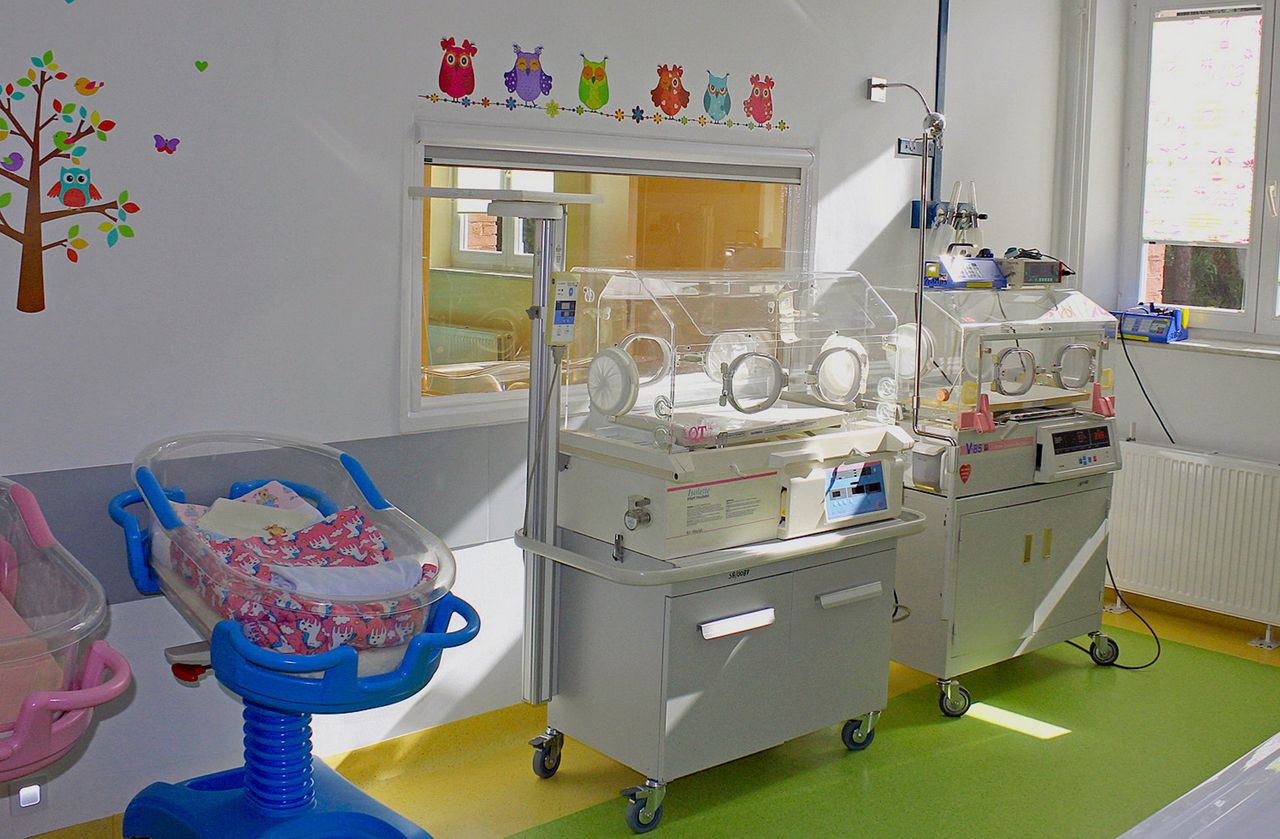 Szpital w Turku zawiesza oddział noworodkowy. Ludzie stracili pracę