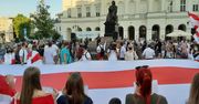 Warszawa. ”Wolna Białoruś”. Przy pomniku Mikołaja Kopernika w Warszawie demonstracja Białorusinów i Polaków