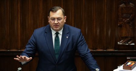 Wotum nieufności wobec ministra rolnictwa. Posłowie zdecydowali