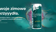 Zimowy figowo-jabłkowy smak Red Bulla z kampanią