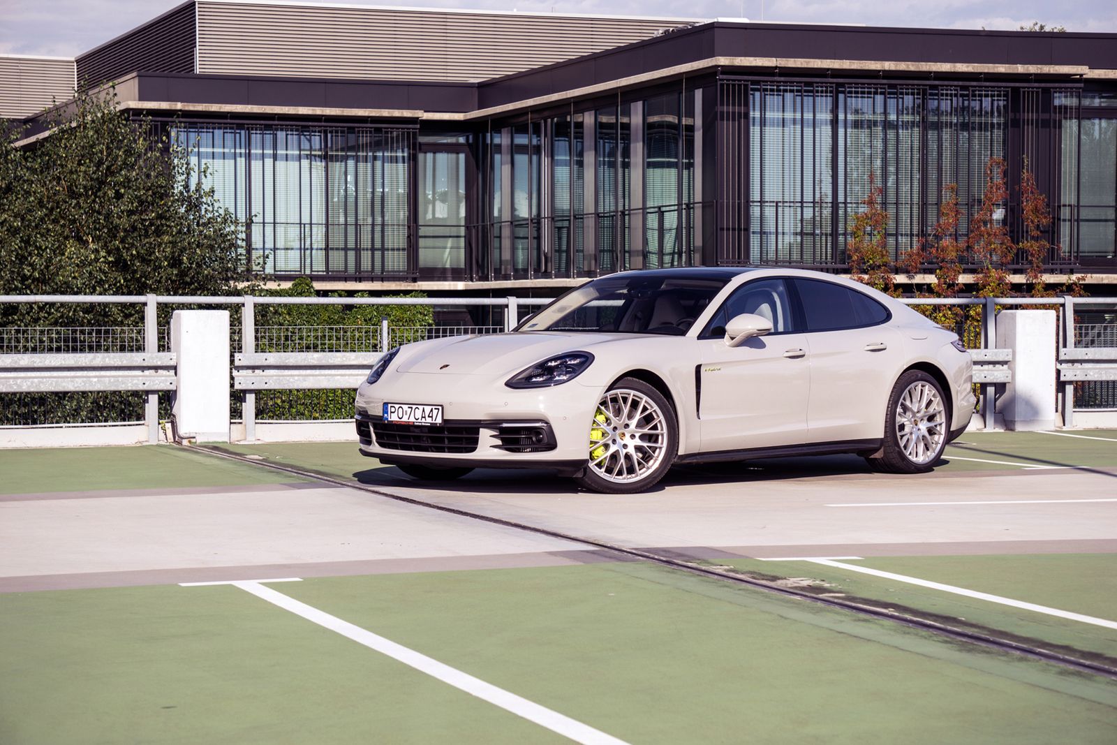 Porsche Panamera 4 E-Hybrid