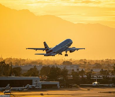 USA. Towarowy boeing 737 wpadł do wody