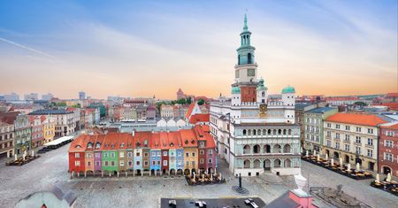 Pogoda w Poznaniu. Prognoza na niedzielę 2 listopada. Całkowite zachmurzenie i opady deszczu