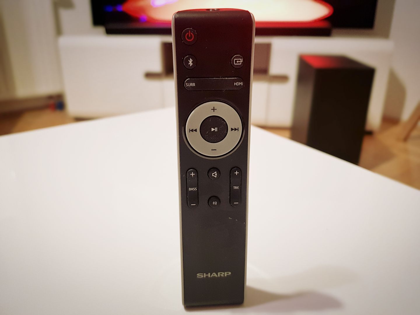 Sharp HT-SBW800 - recenzja. Zrobisz nim kino domowe wysokiej klasy za nieduże pieniądze 6