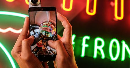 Takiego smartfonu jeszcze nie widzieliśmy – powstaje nowe urządzenie twórcy Androida