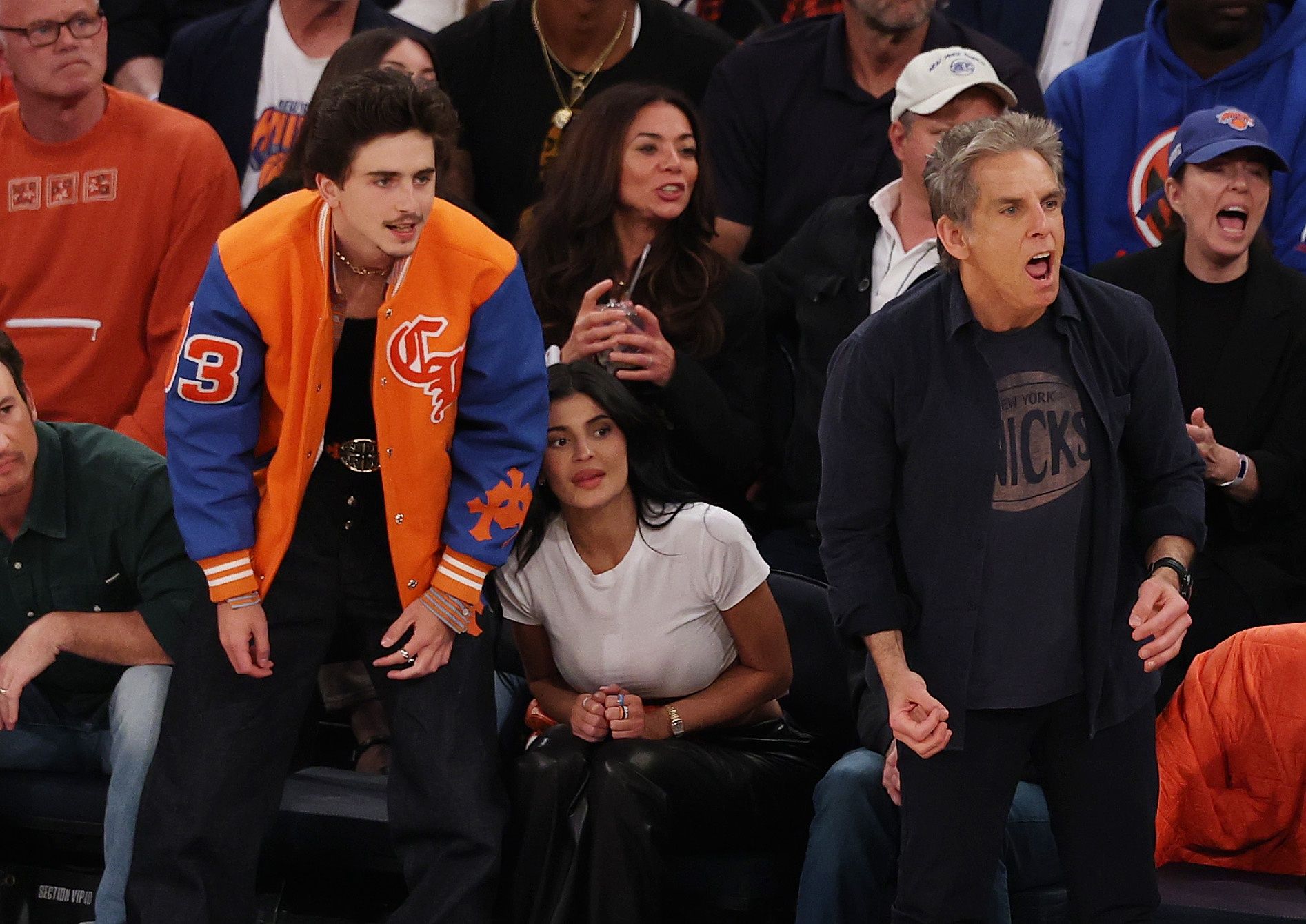 Kylie Jenner i Timothée Chalamet na meczu koszykówki