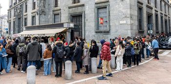 Szaleństwo w Mediolanie. Codziennie kolejka po darmowe gadżety