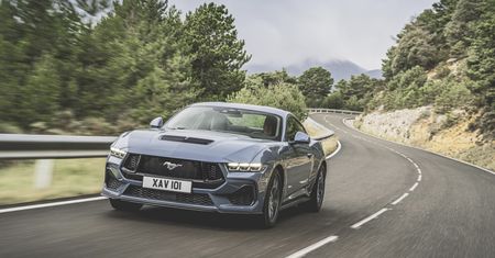 Ford chce, żeby kierowcy mustangów przestali jeździć jak kierowcy mustangów