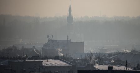 Rząd gasi pożar. 200 mln zł na ulubiony program Polaków