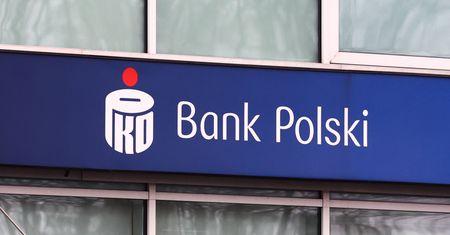 PKO Bank Polski przypomina o bezpieczeństwie. Oto zasady