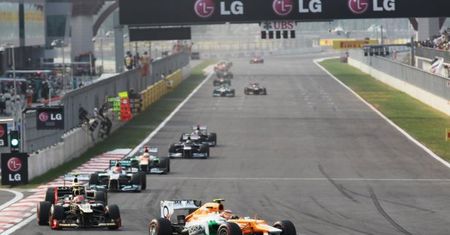 GP Korei: Vettel znowu dyktuje warunki