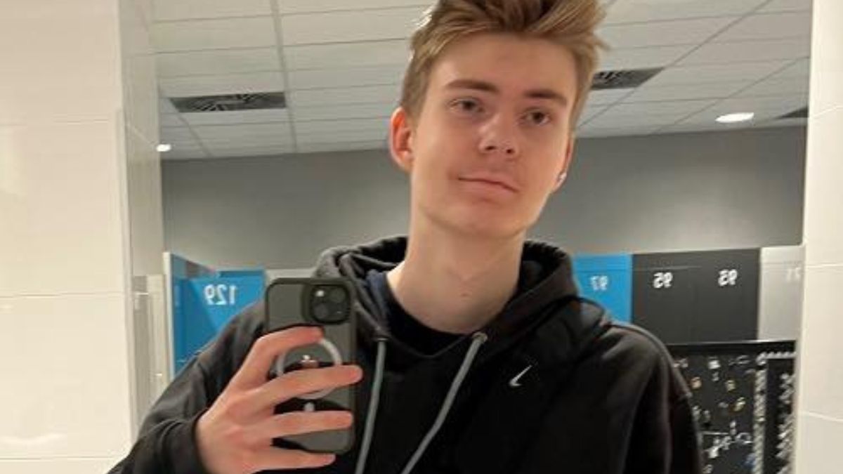 Warszawskie służby poszukują 17-letniego Aleksandra.