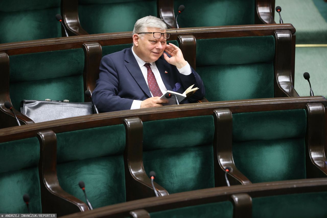 Tajne spotkanie PiS za plecami Morawieckiego. Ujawniono jego przebieg