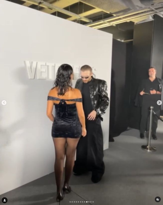 Georgina Rodriguez w mini odsłania kulisy pokazu mody