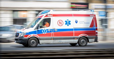 Tczew. Kobieta zmarła w oczekiwaniu na karetkę