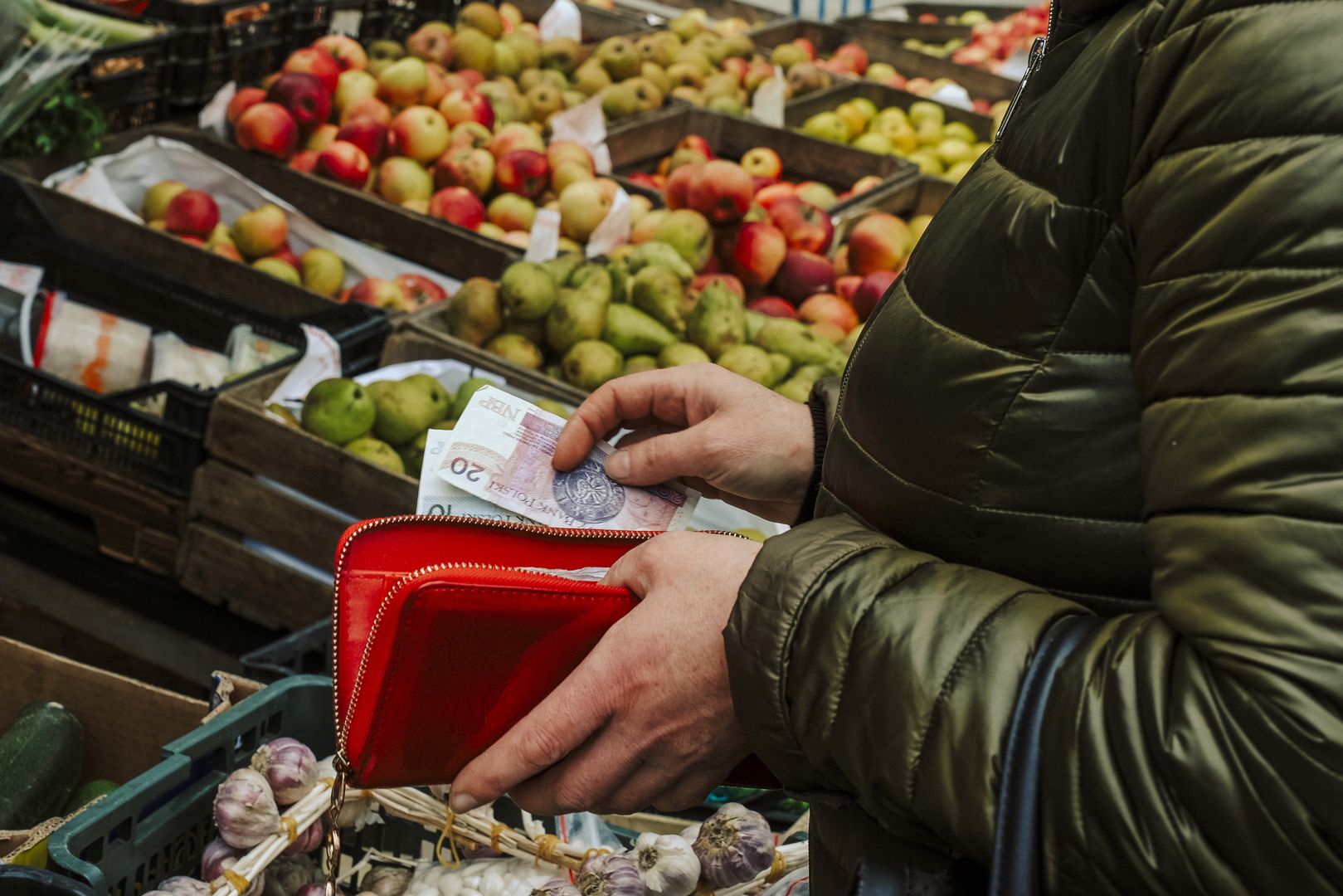 Sytuacja finansowa Polaków. 38 proc. ma problemy z finansami