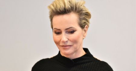 Paulina Smaszcz podsumowuje 51 lat życia:  "Zaznałam tyle HEJTU, OBELG, POGRÓŻEK, że już nic mnie nie zniszczy"